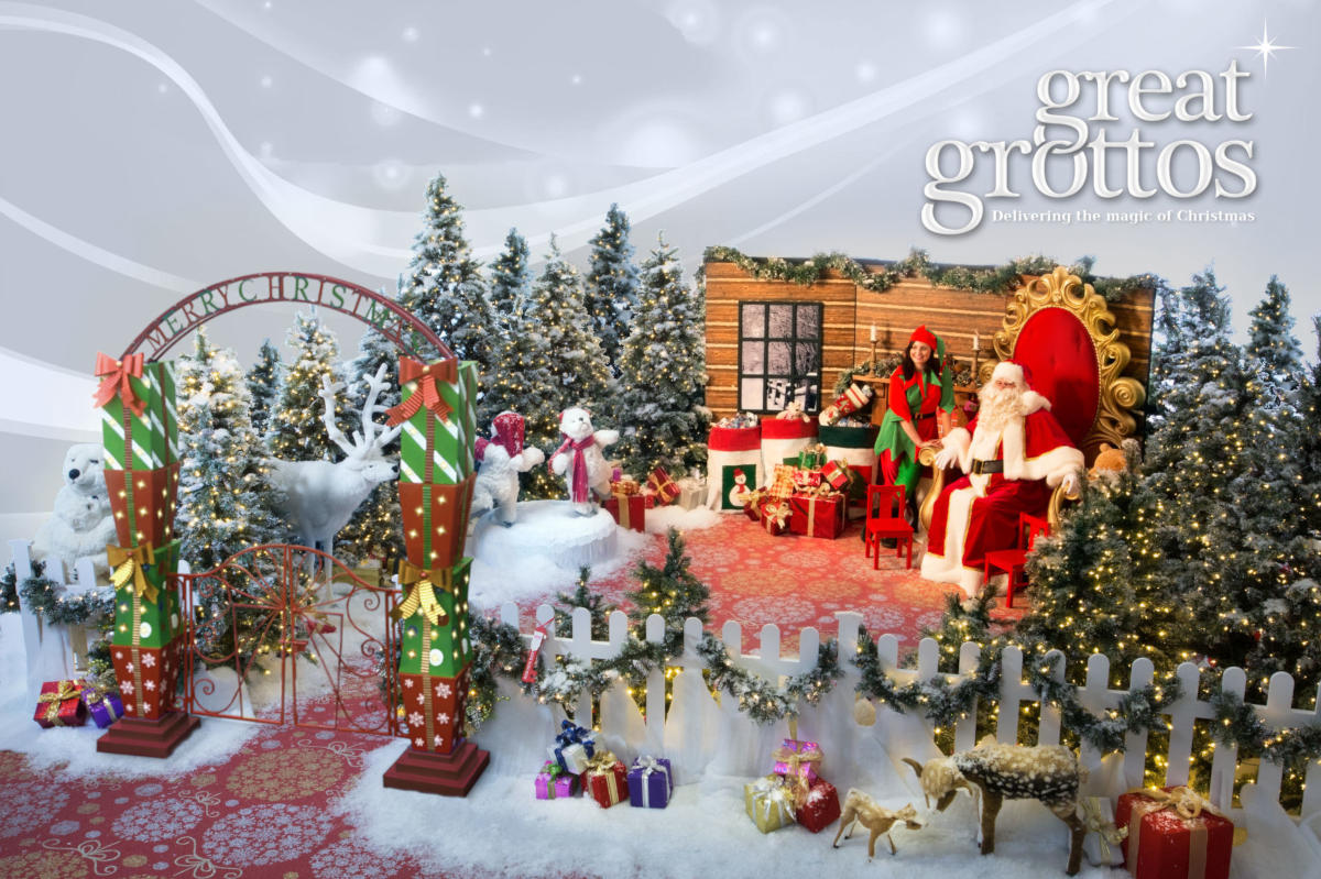 Christmas Grotto set Installation Great Grottos Ltd.